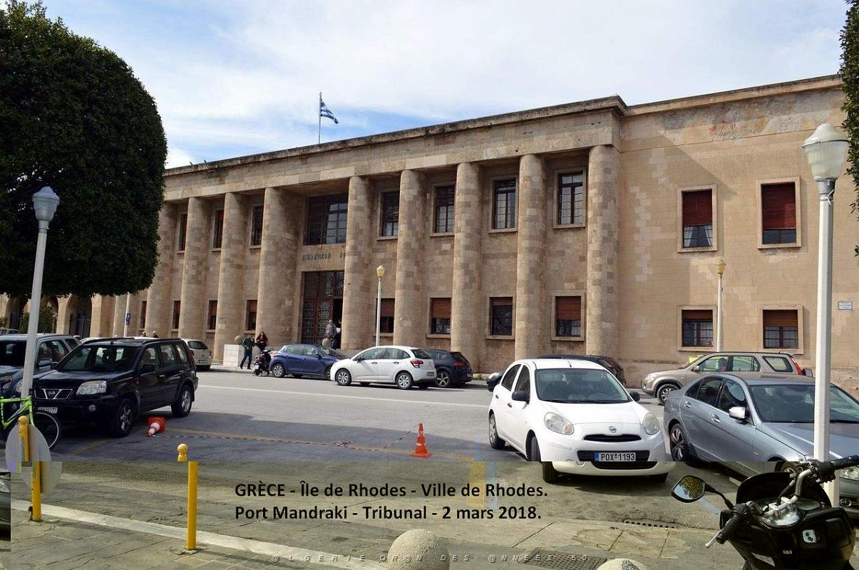 010- Rhodes Centre- Port d'honneur.JPG